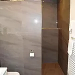 Daire Mit Blick Auf Spree In