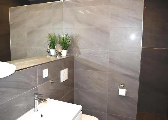 Mit Blick Auf Spree In Appartement *